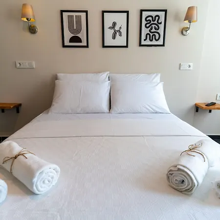Hotel Holy 2*